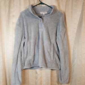 SUPER SOFT brand new gray pullover with pocket